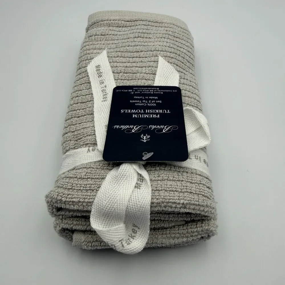 Brooks Brothers note there