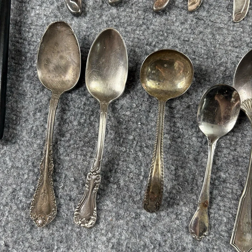 The Unbranded Brand mixed lot