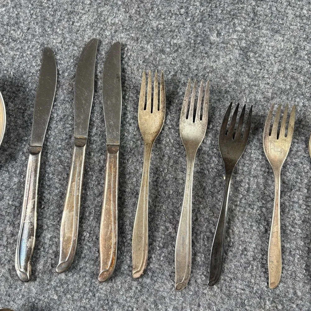 The Unbranded Brand mixed lot