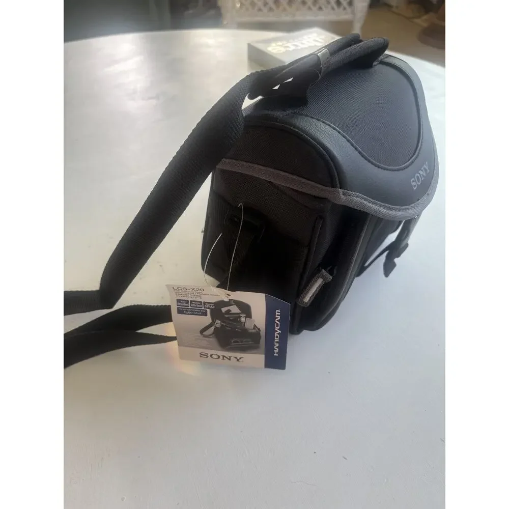 Sony lcs x20