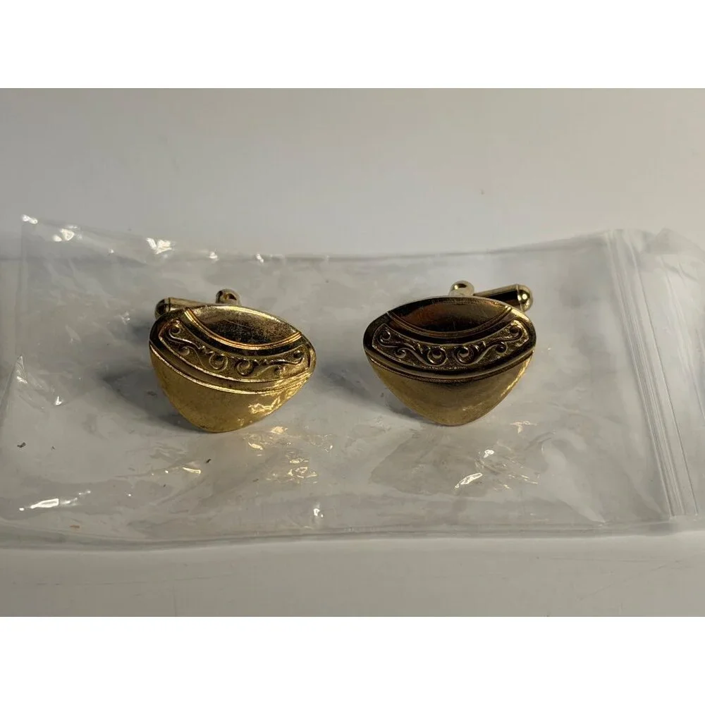 Unknown antique gold