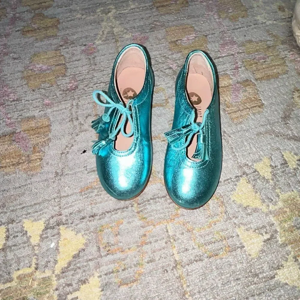 Lmdi collection metallic blue tassel flat sz 26/9-9.5