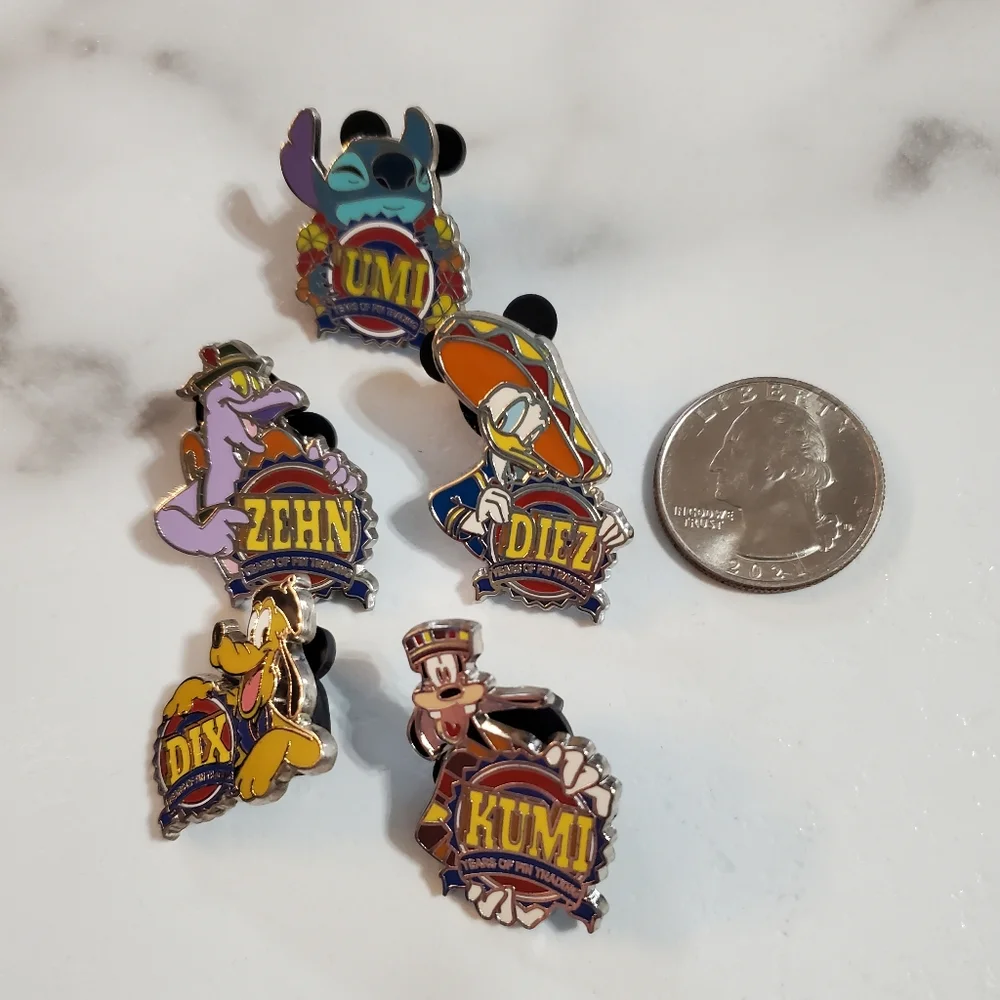 Lot of 5 10th Anniversary Disney Pin Trading Pins