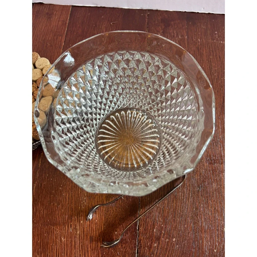 N/A vintage pressed