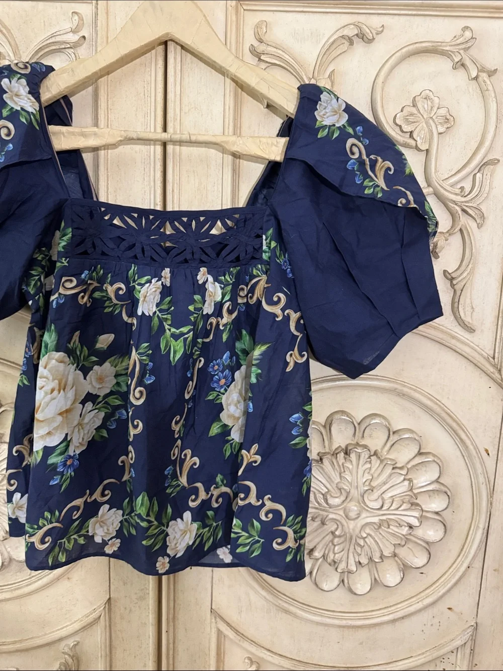 Farm Rio FLOWER TAPESTRY BLUE FLOWERED YOKE BLOUSE Size XSmall