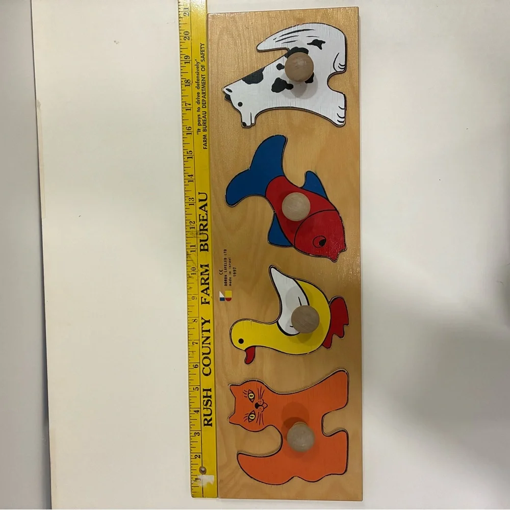 Doron Layeled educational pictures