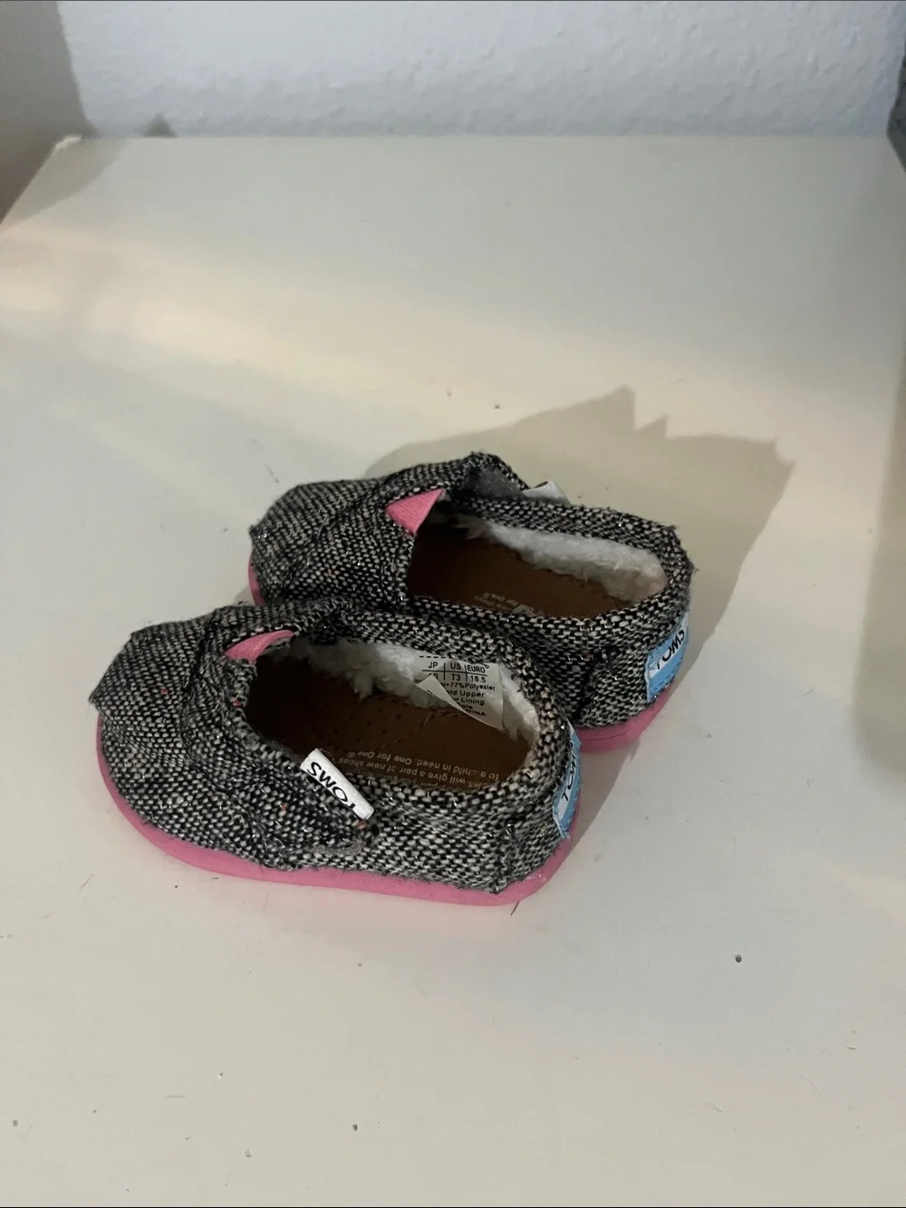Toms fabric loop