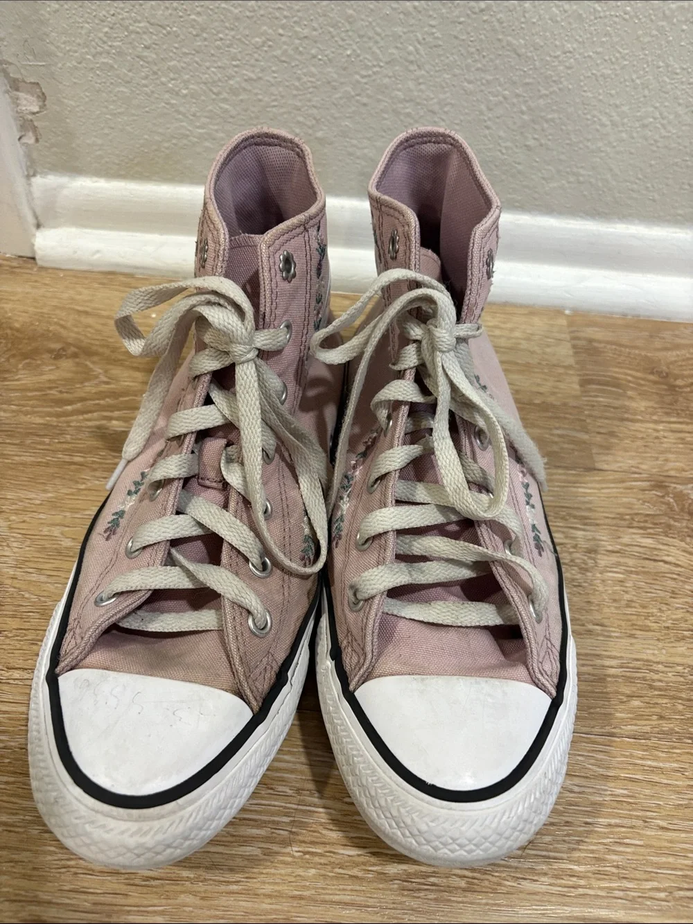 Converse good used