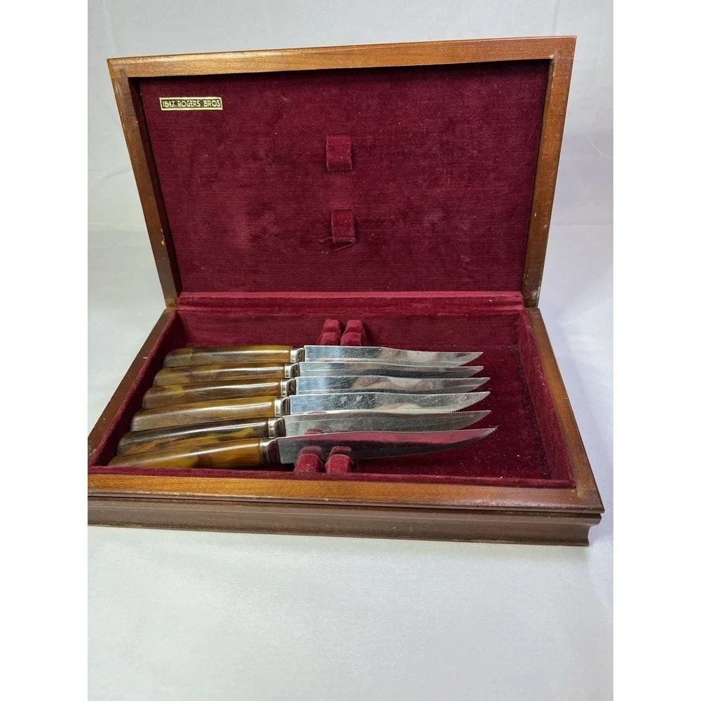 Vintage 1847 Roger's Bros Wood Display Case Box With 6 Nice‎ Wood Handle Knives