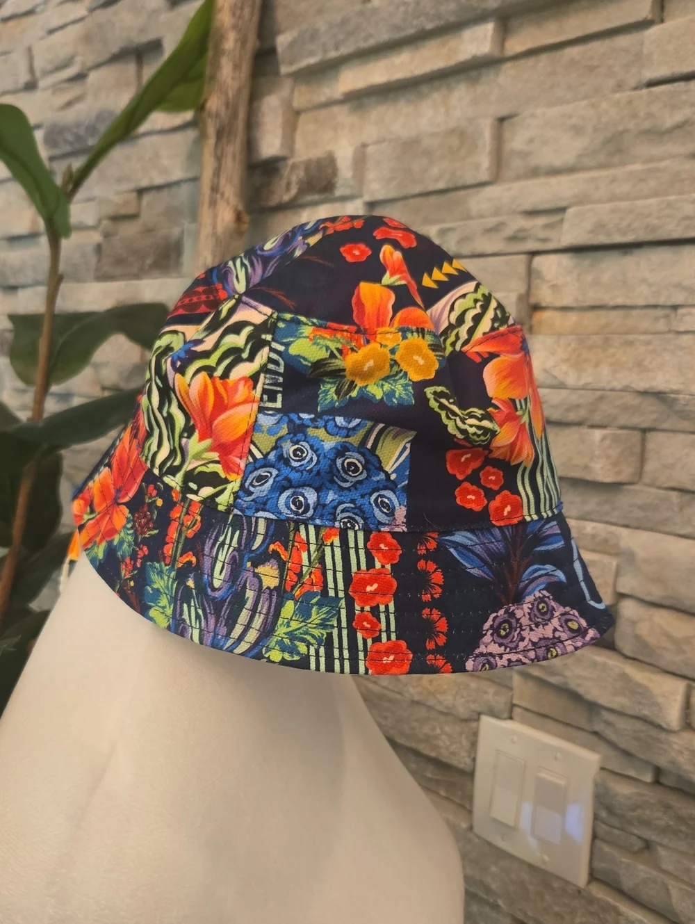 Agua Bendita stylish playful