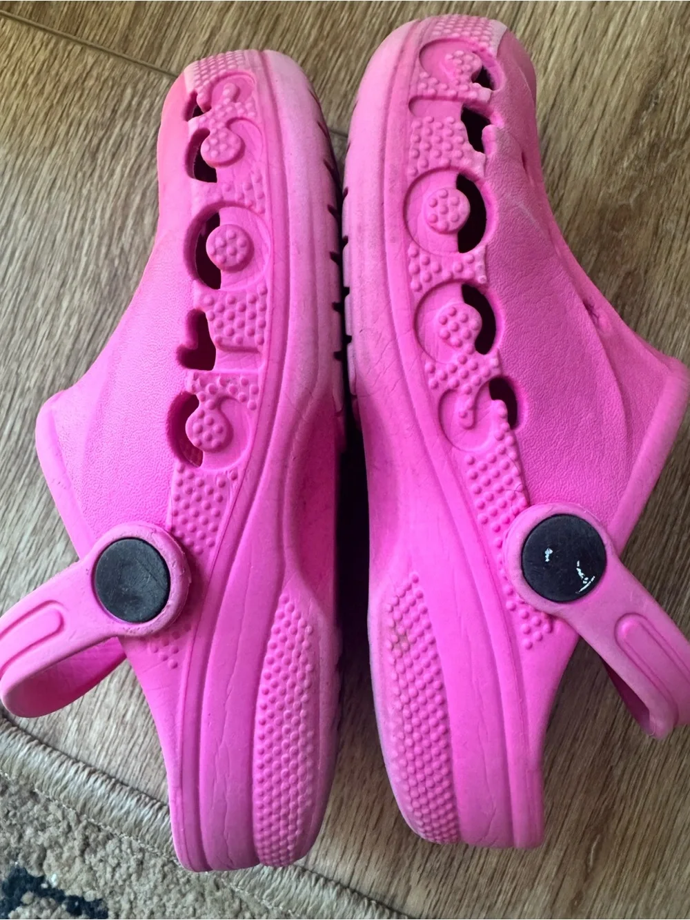 CROCS bright yellow