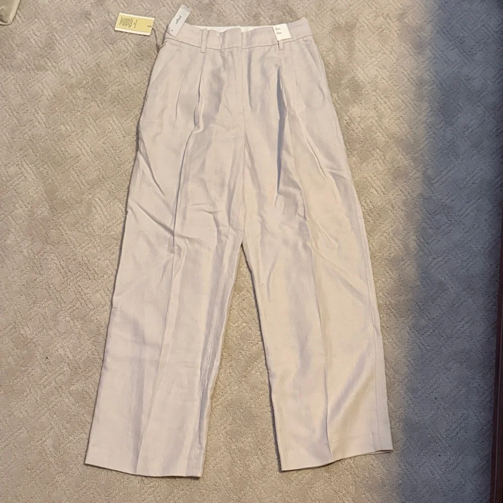 Wilfred Women's Light Cream Trousers