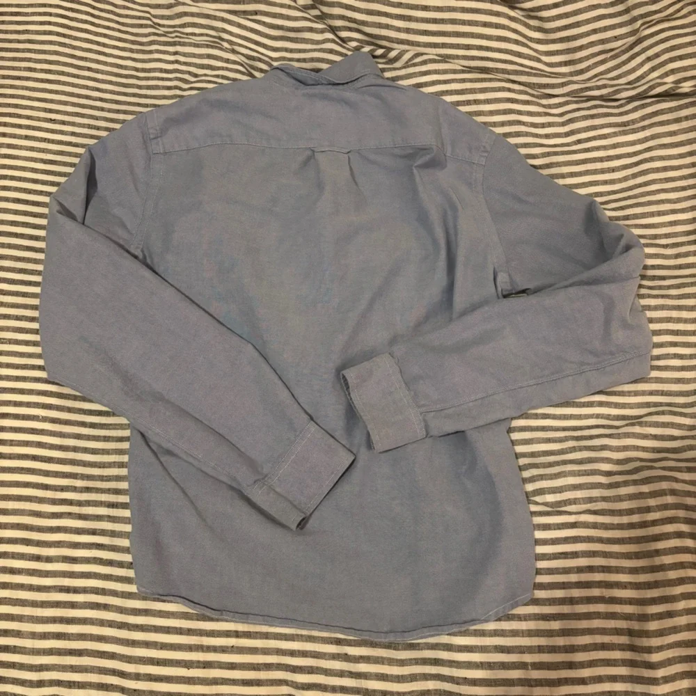 J. Crew men’s flaws up