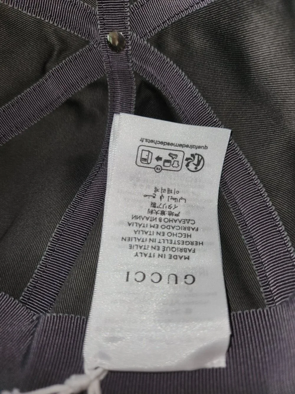 Gucci nwt embroidered