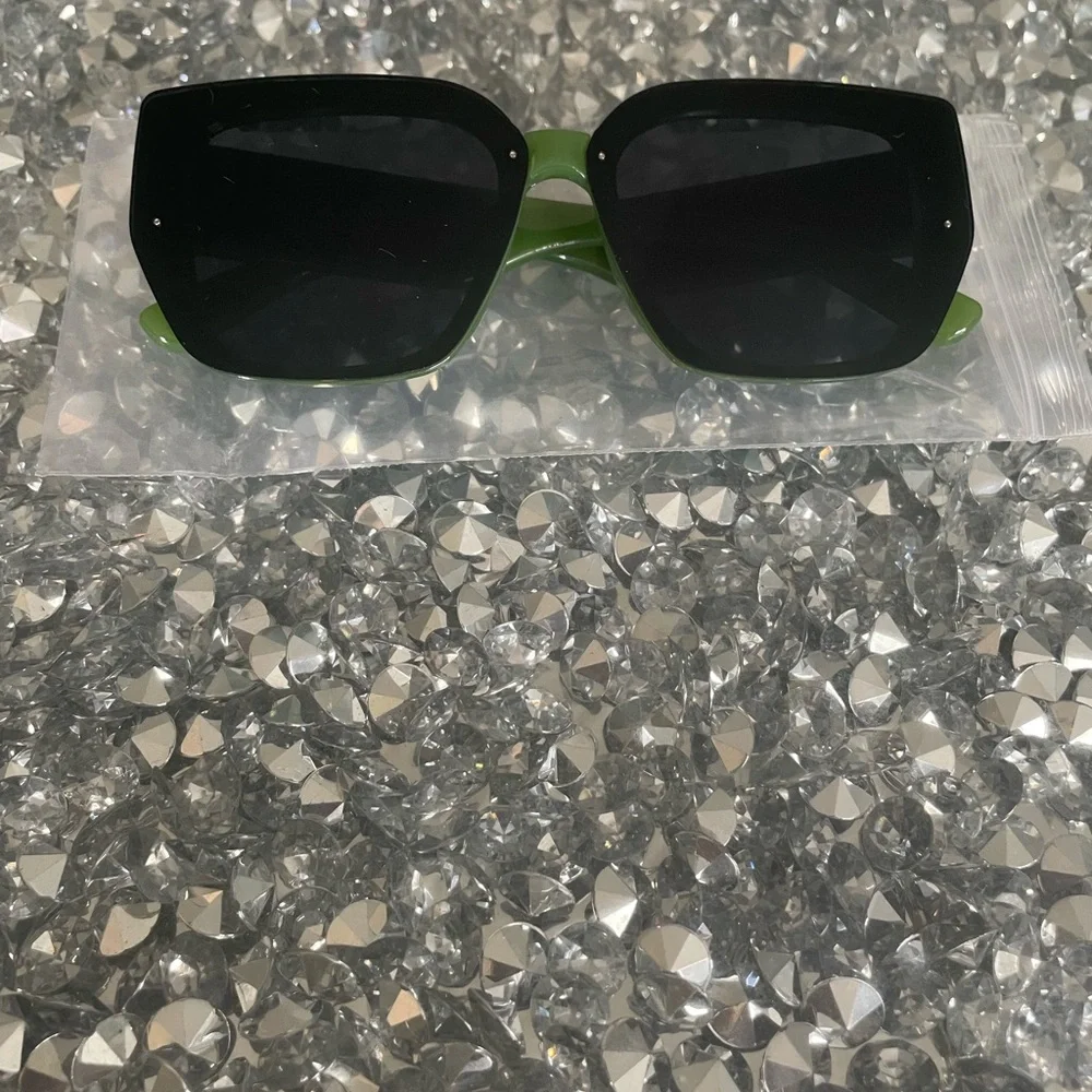 Green Frame Black Sunglasses