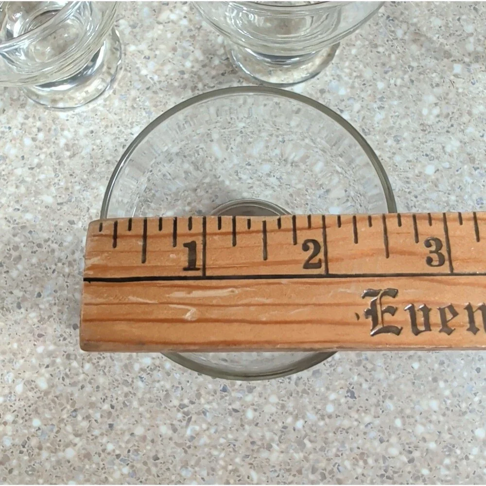 Unbranded vintage clear