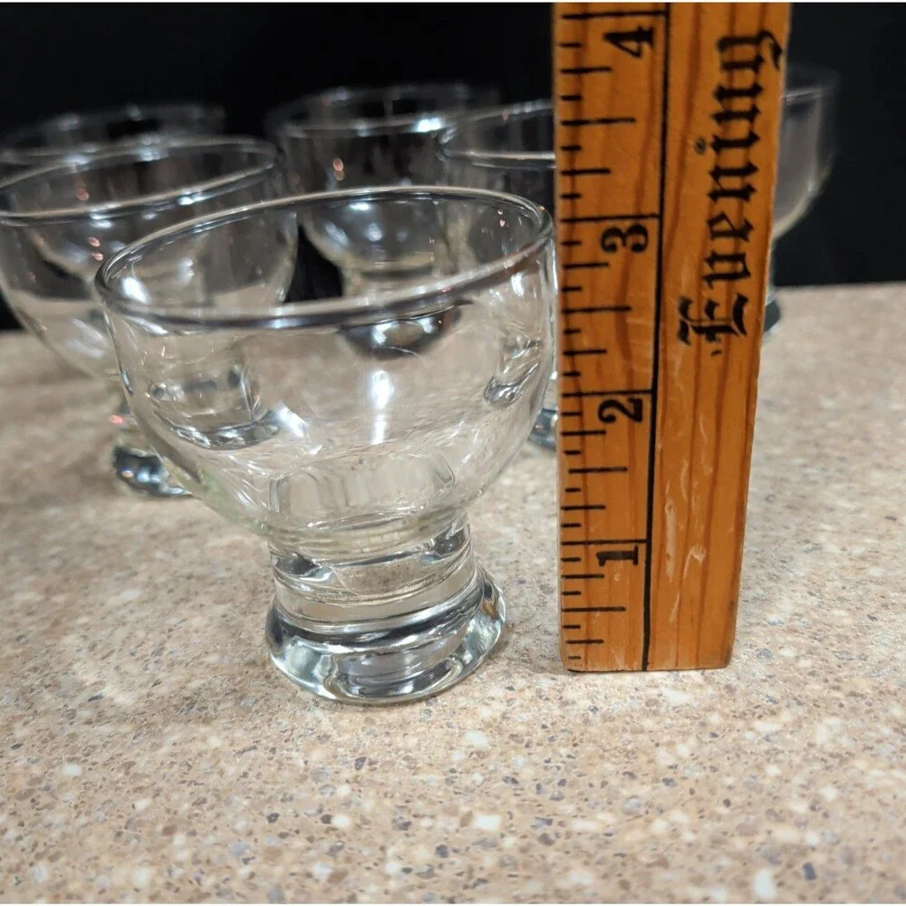Unbranded vintage clear