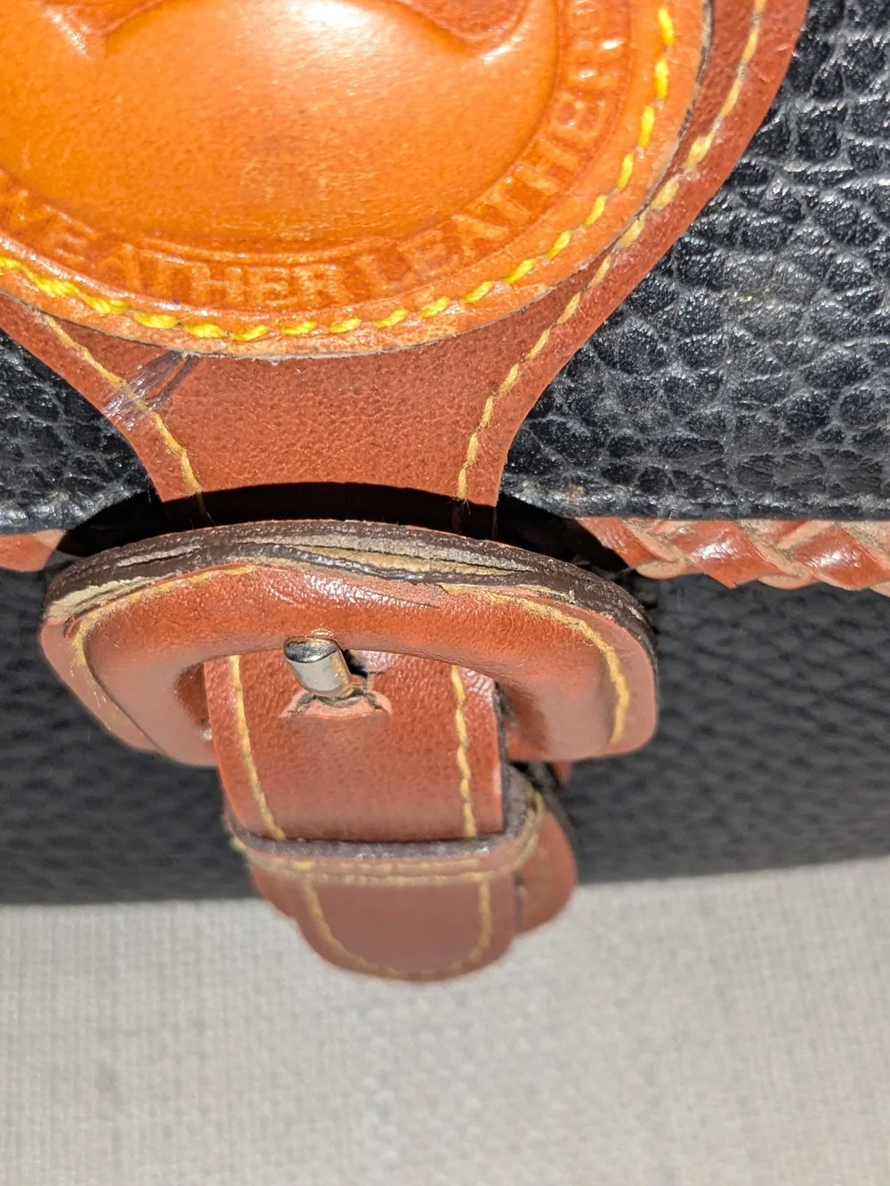 Dooney & Bourke structured dooney