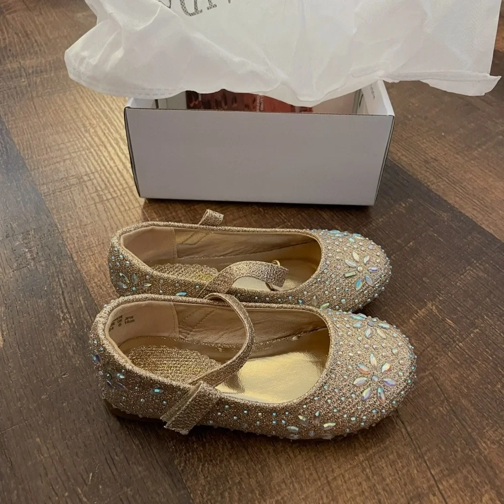 Dream Pairs charming gold