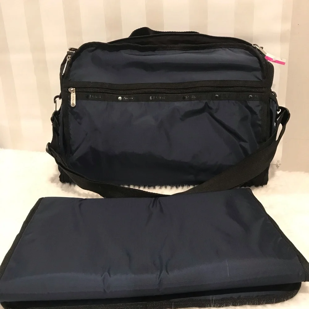 Lesportsac please new padded
