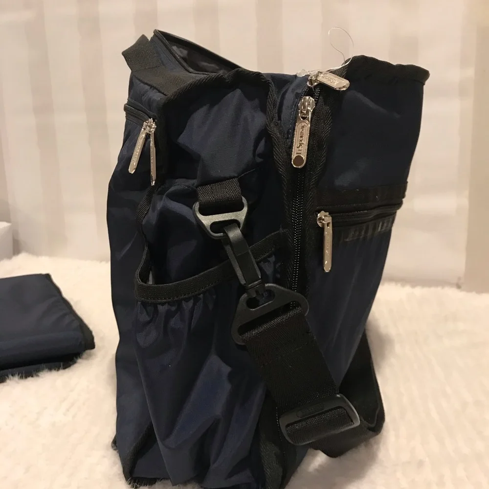 Lesportsac tax’s single 30