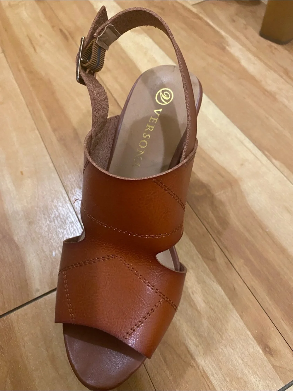 Versona Tan Brown Leather Slingback Sandals