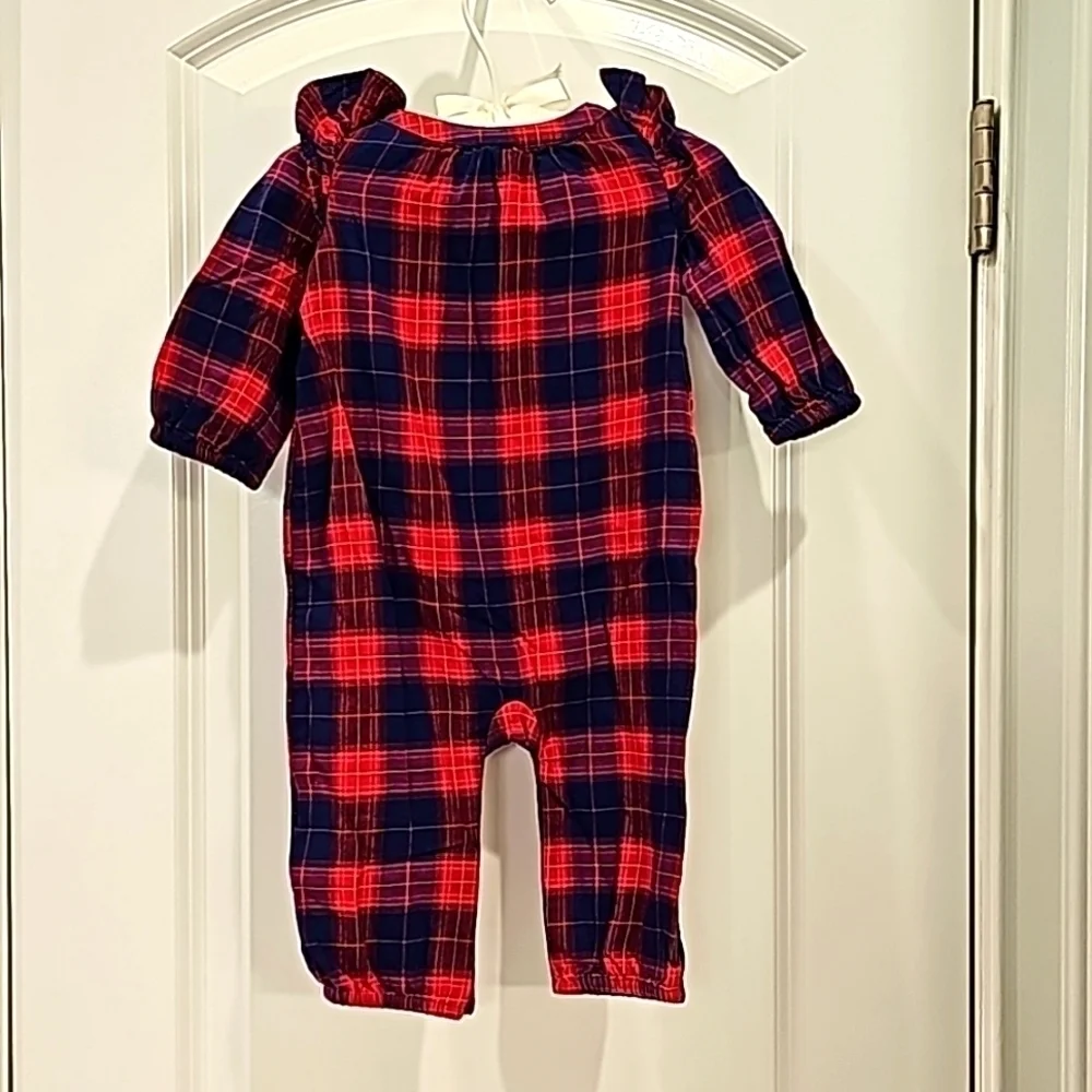 GAP baby red