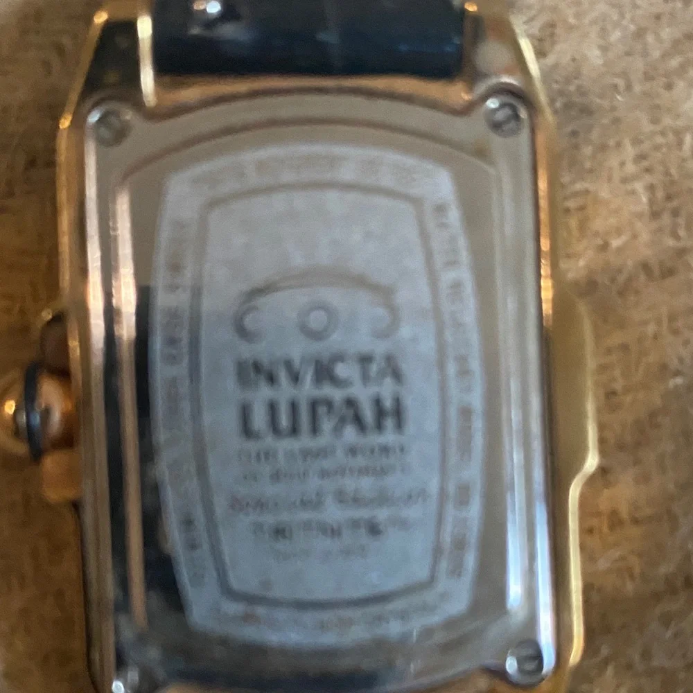 Invicta classic wristwatch