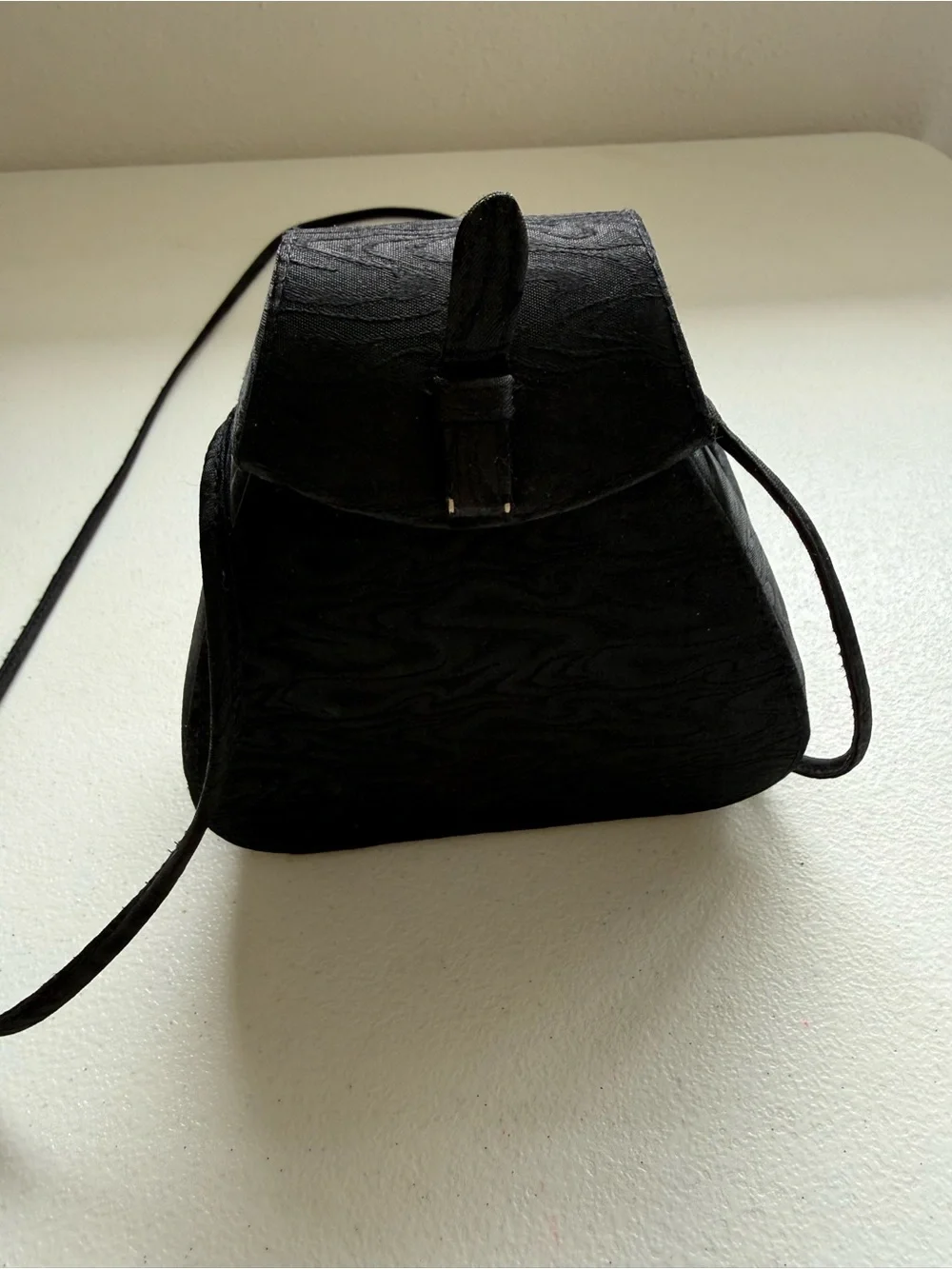 Vintage Classic Black Textured Shoulder Bag - Unbranded