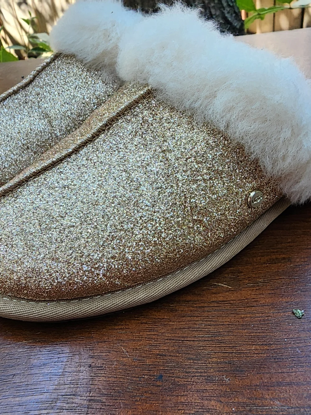 UGG add some