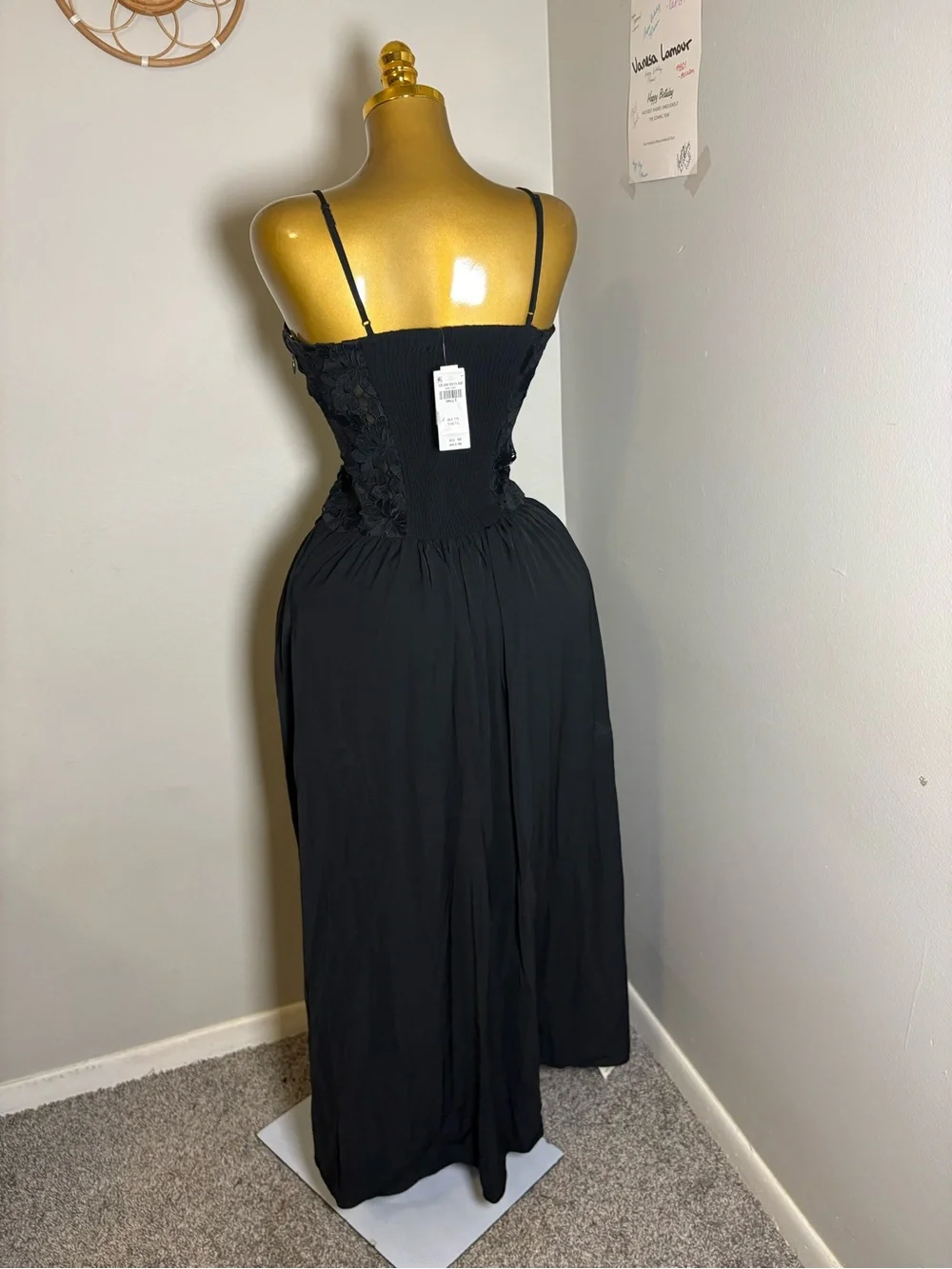 Abercrombie & Fitch price maxi versatile