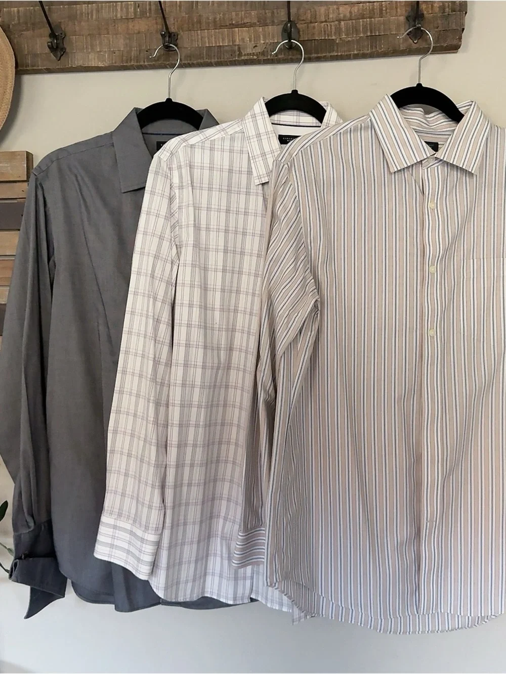Banana Republic Men’s Long Sleeve Dress Shirts Bundle size Medium