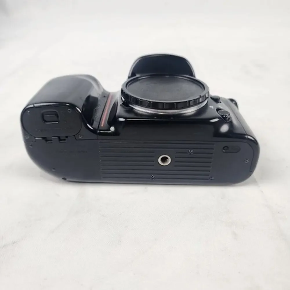 Nikon this listing