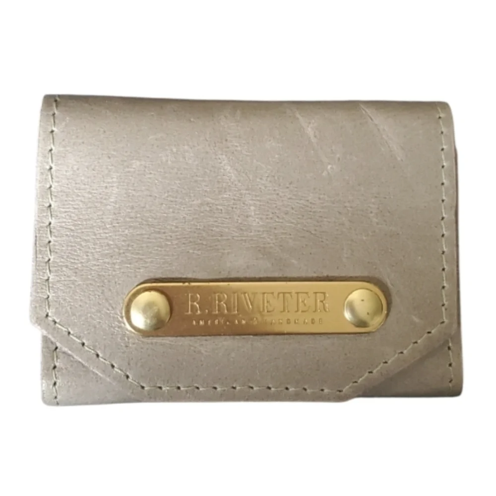 R. Riveter American Handmade‎ Leather Wallet