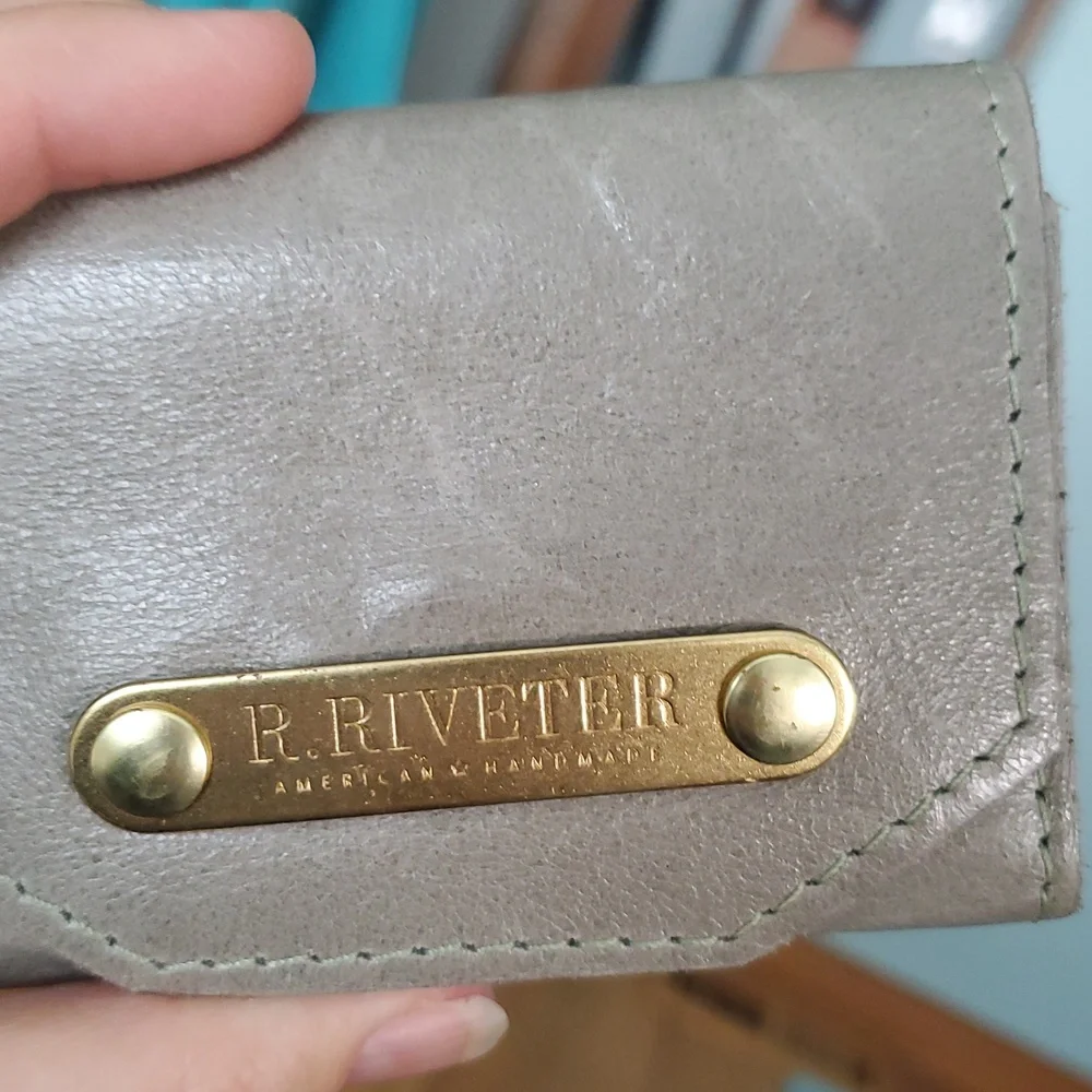 R. Riveter gray wallet