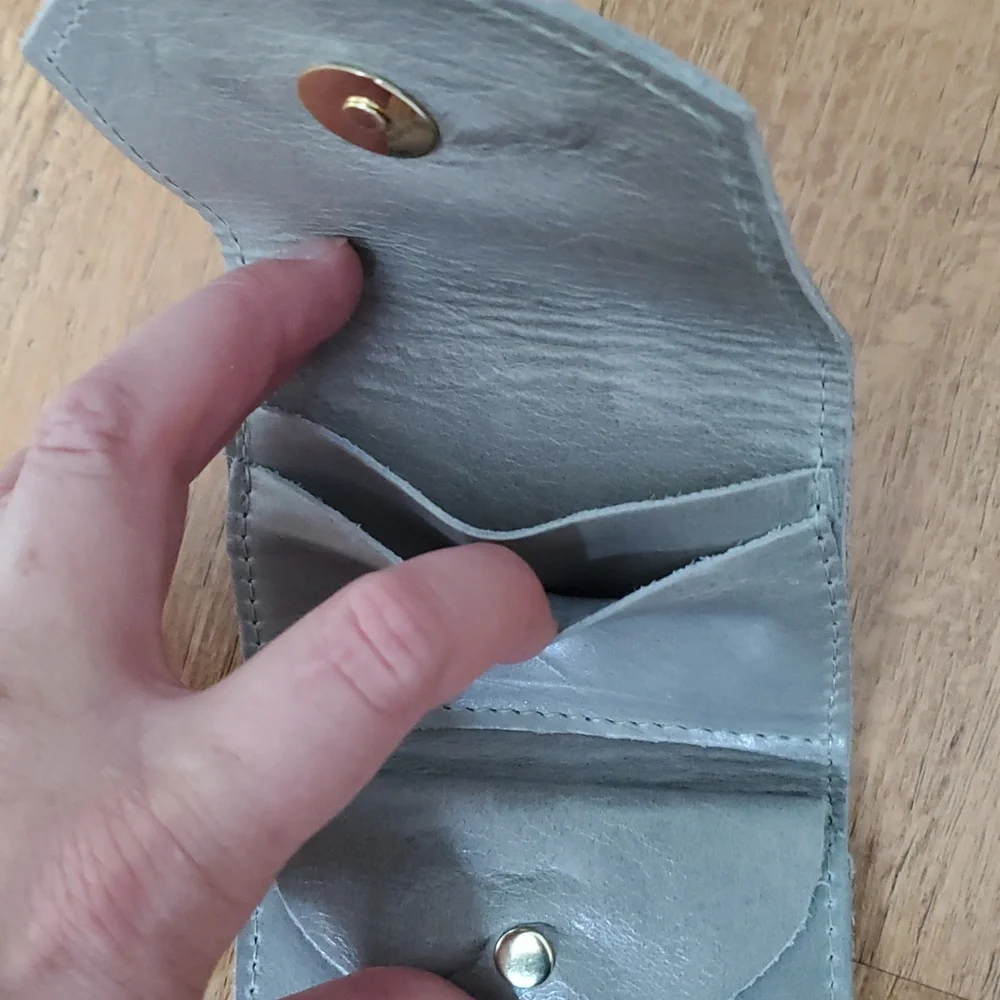 R. Riveter gray wallet