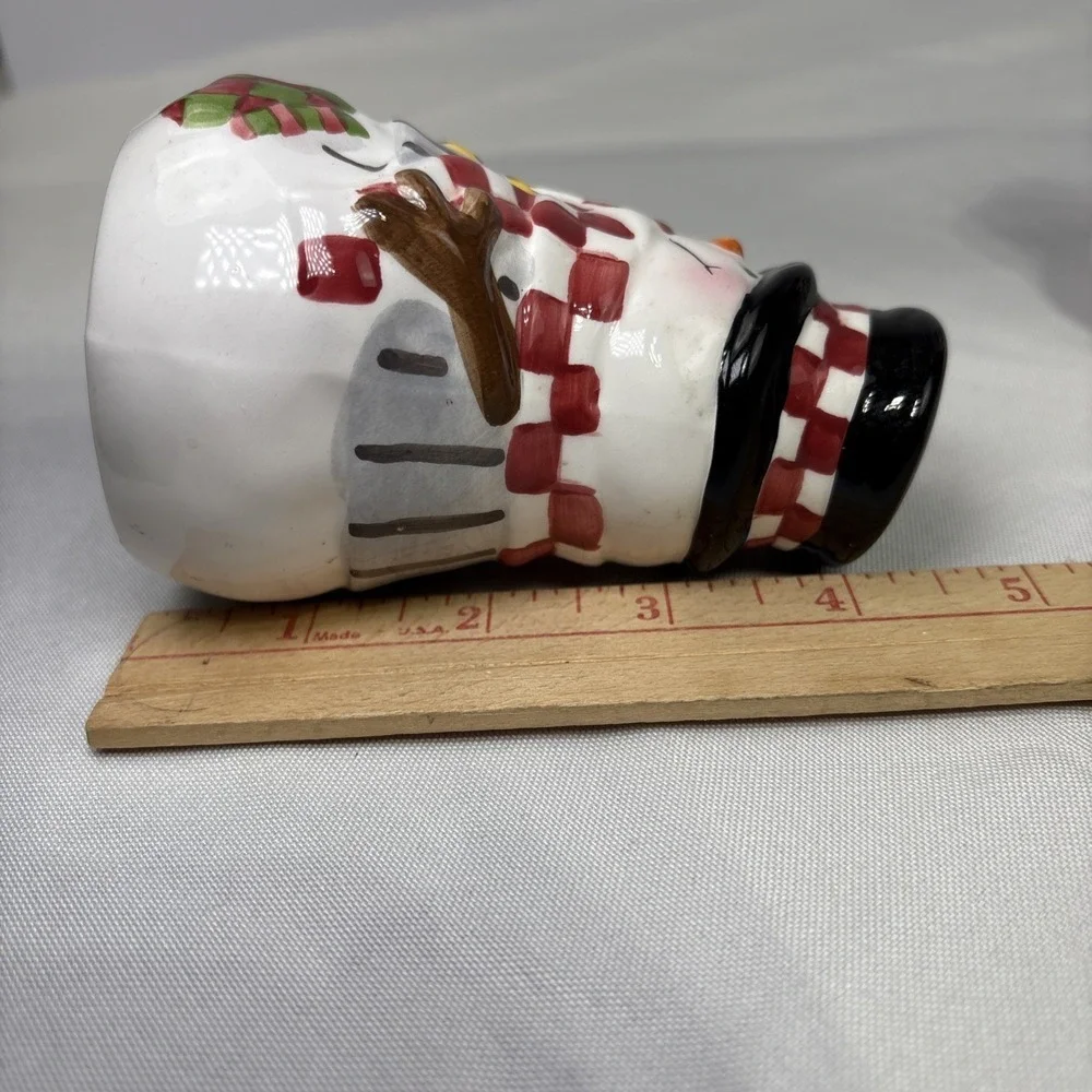 N/A these snowman