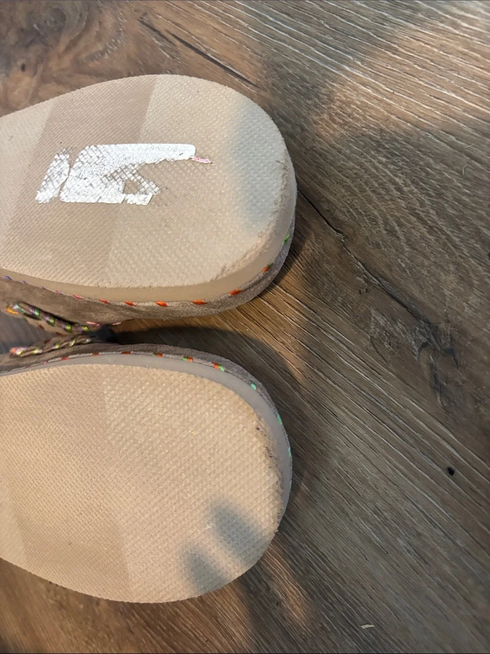 Steve Madden taupe suede