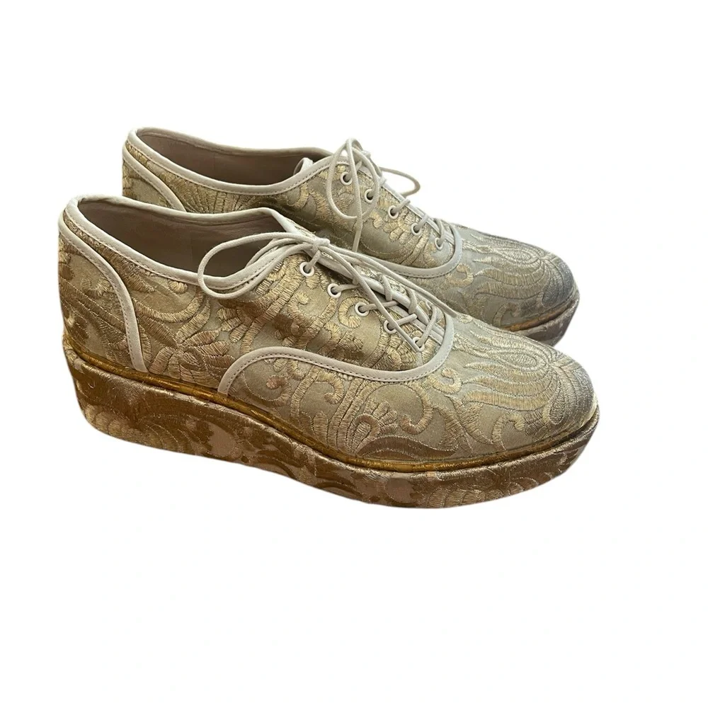 Tory Burch Arden Platform Oxford Embroidered Shoes