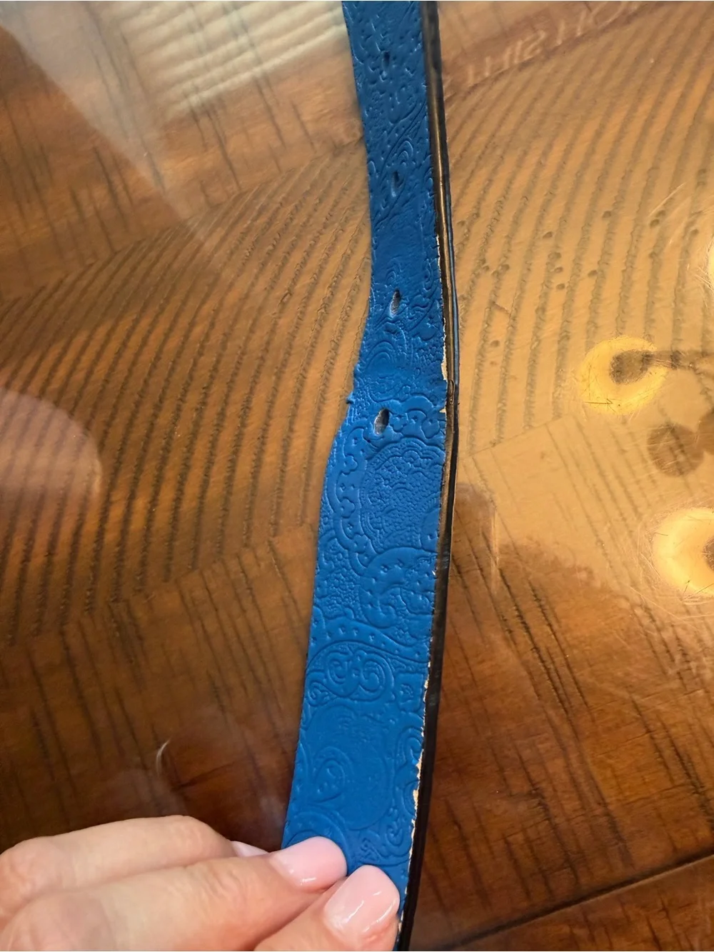 Robert Graham textured embossed
