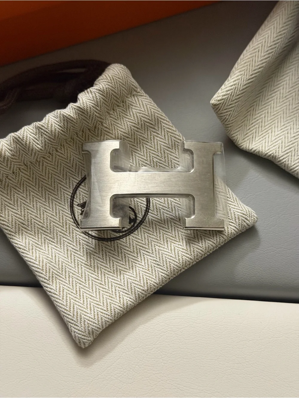 *Giftable* Hermes Black Chocolate Reversible Leather Belt with Silver H Buckle