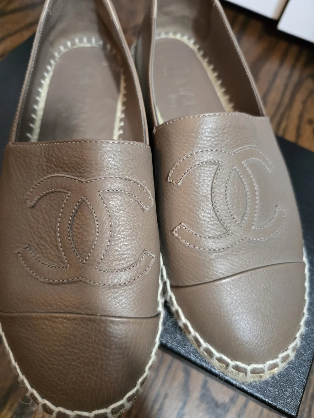 CHANEL sz 36