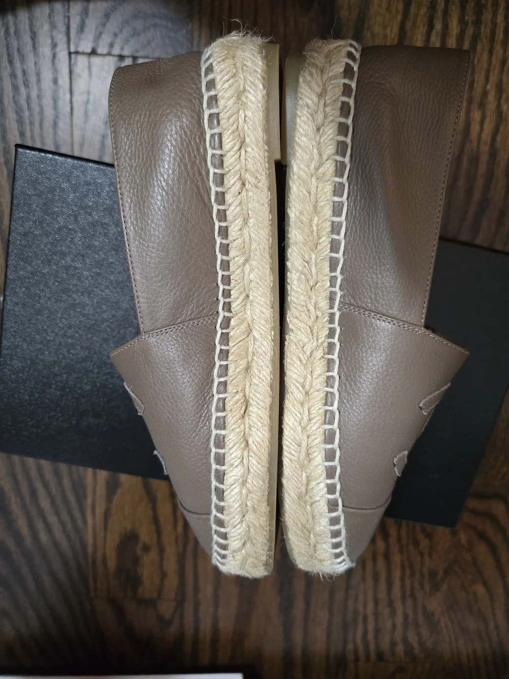 CHANEL sz 36