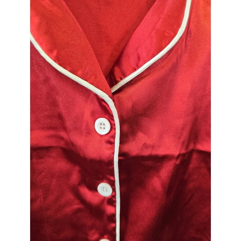 The Unbranded Brand this listing