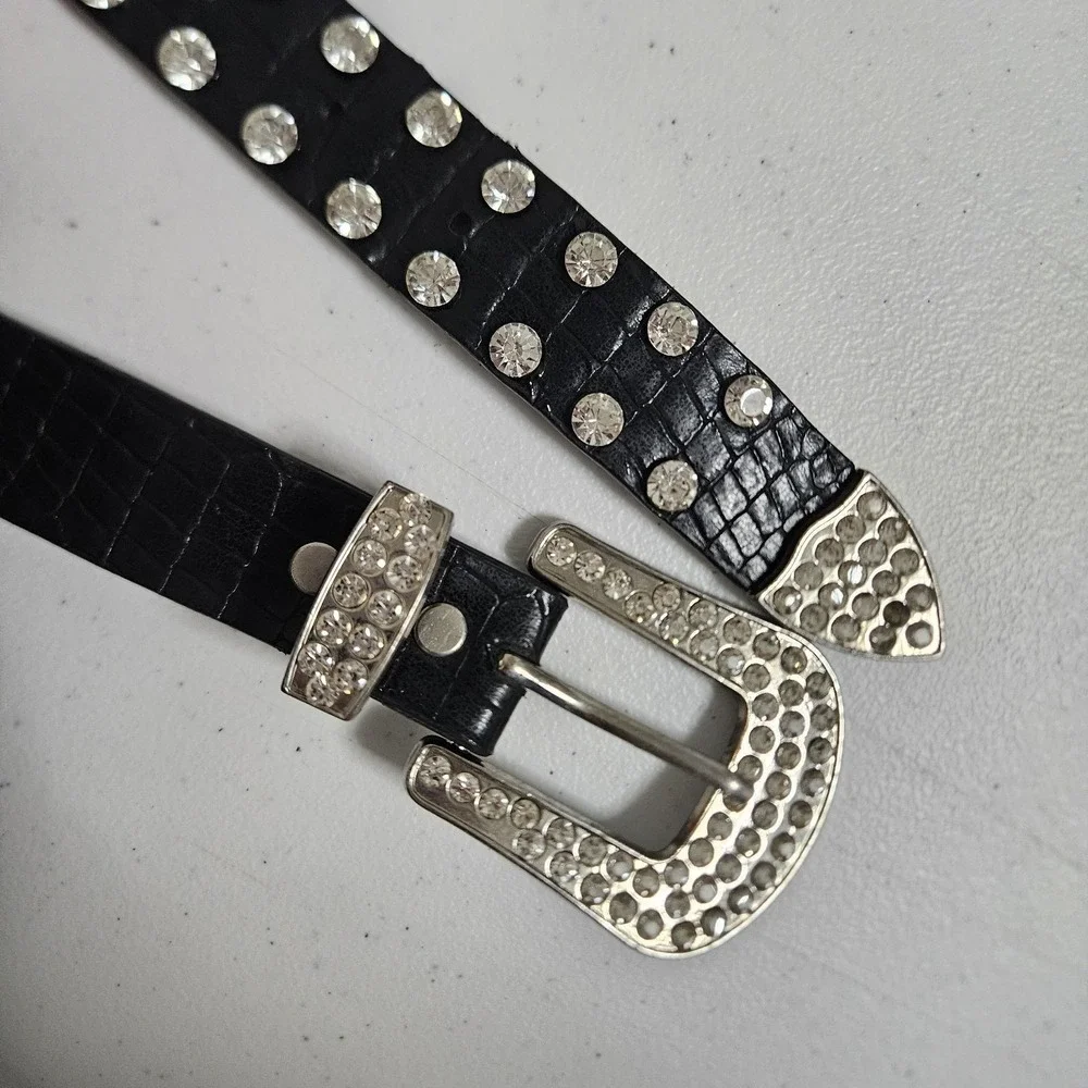 N/A statement belt