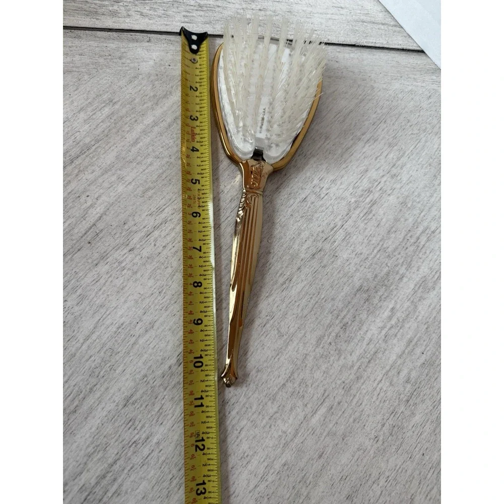N/A vintage gold