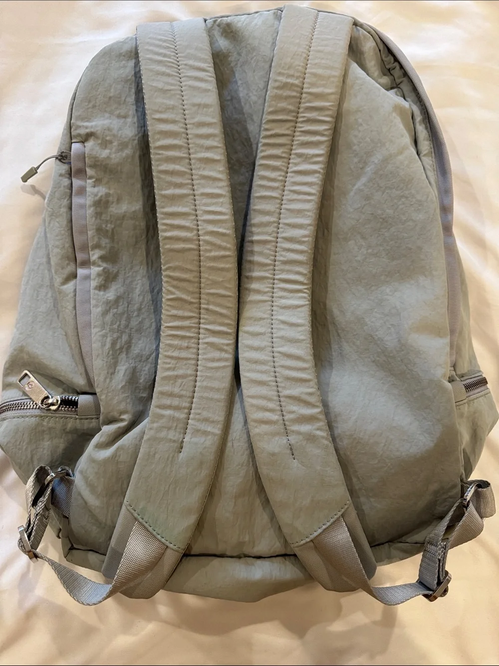 lululemon athletica light gray