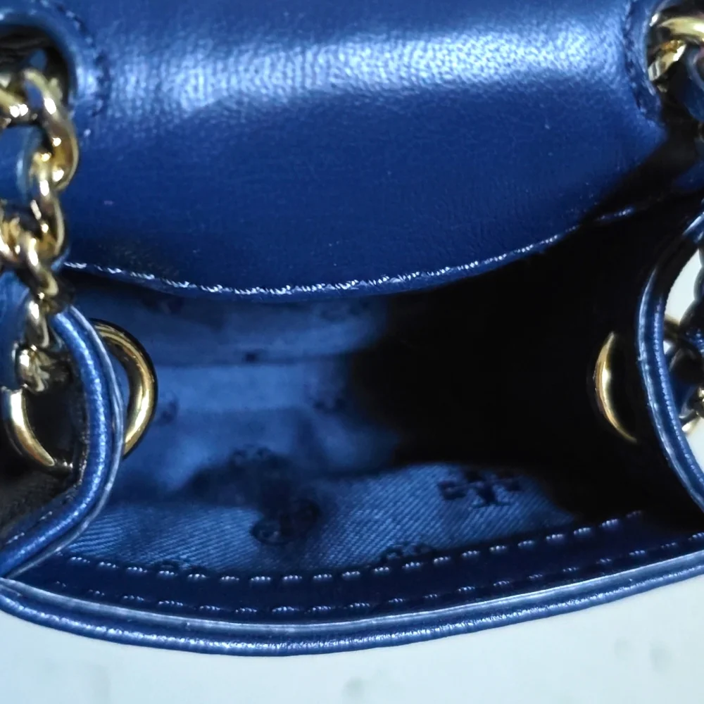 Tory Burch tory burch