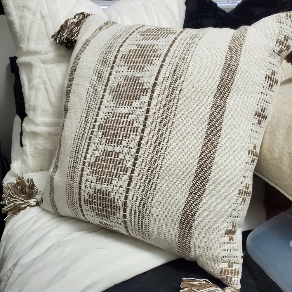 retreat boho accent