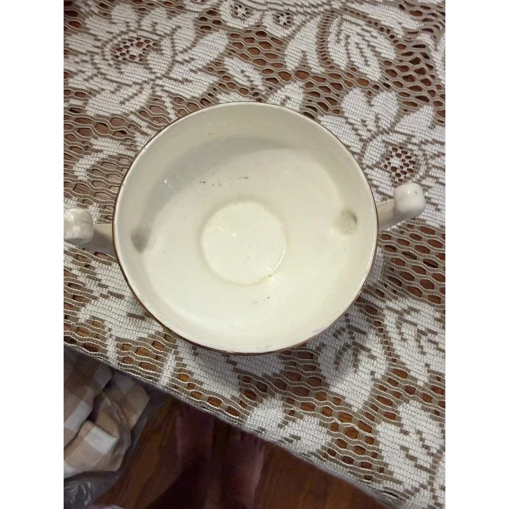 N/A vintage footed